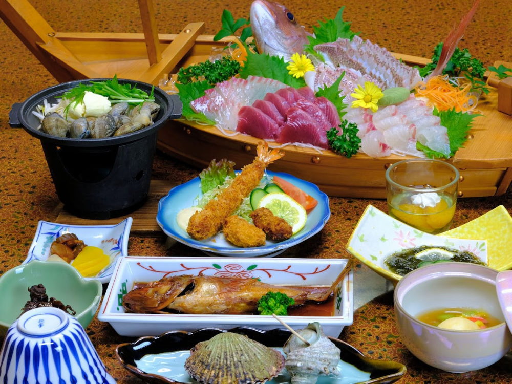 【船盛付】1泊2食付プラン♪ 志摩スペイン村まで車で10分